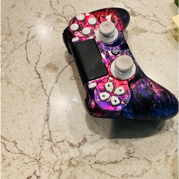 SCUF IMPACT VOID PlayStation 4
Controllers - Picture 3 of 6